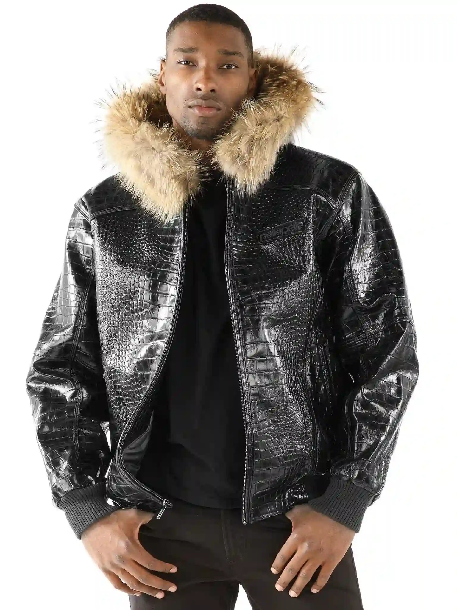 Discover the Pelle Pelle Basic Nile Black Leather Jacket, a timeless piece that combines style and comfort. Elevate your wardrobe with this classic design.