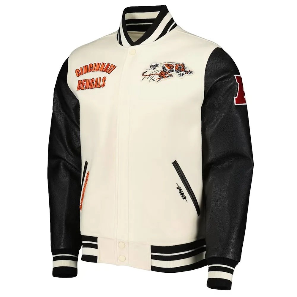 Discover the Retro Classic Cincinnati Bengals Varsity Jacket, a perfect blend of style and nostalgia. Show your team spirit with this iconic piece of apparel!